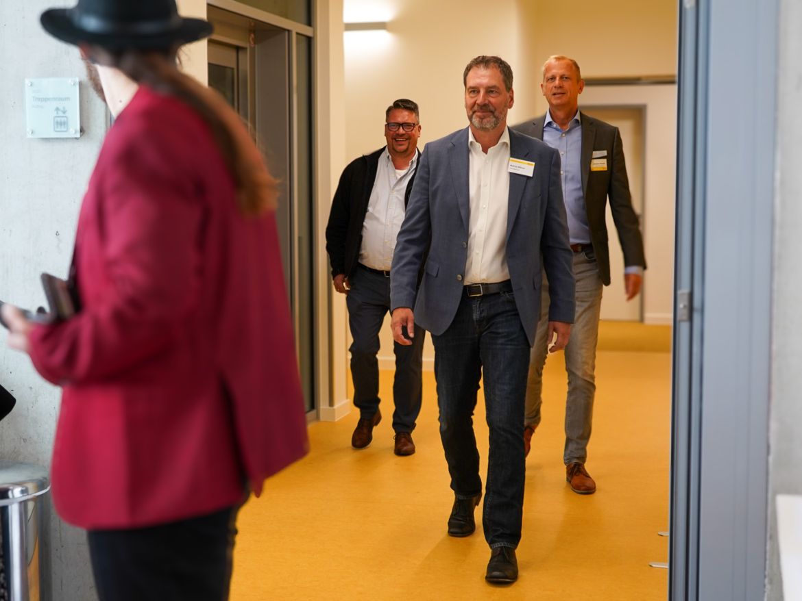 Ankunft Landesgeschäftsführer und Landesvorsitzender